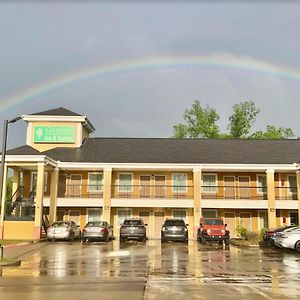 Garden Inn & Suites Little Rock
